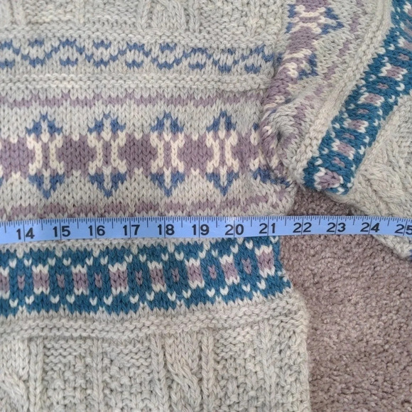 Tam O'Shanter Vintage Wool Sweater Size Large - Picture 8 of 10